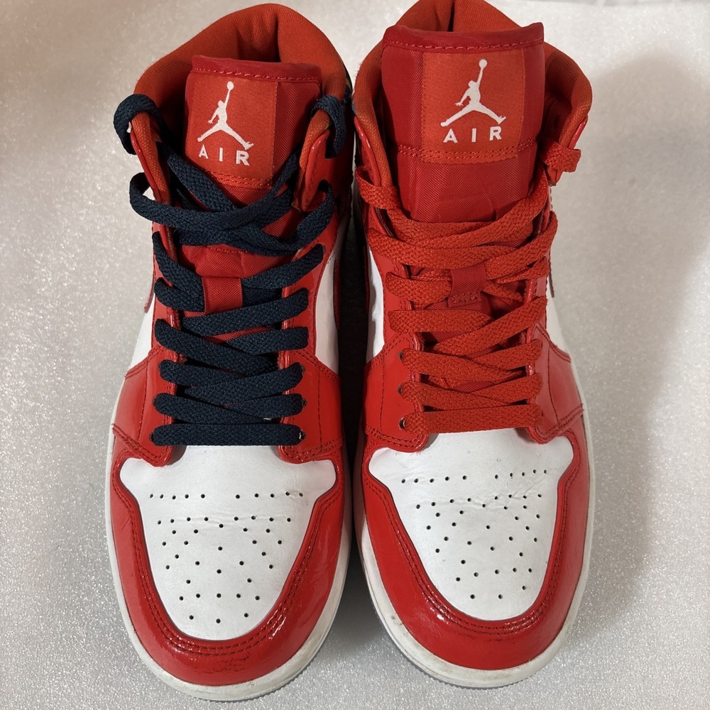 Jordan 1 Mid SE Barcelona Sweater Red Patent, 2021 GS, Size 7.5 US, DC7294-600 - Picture 5 of 7